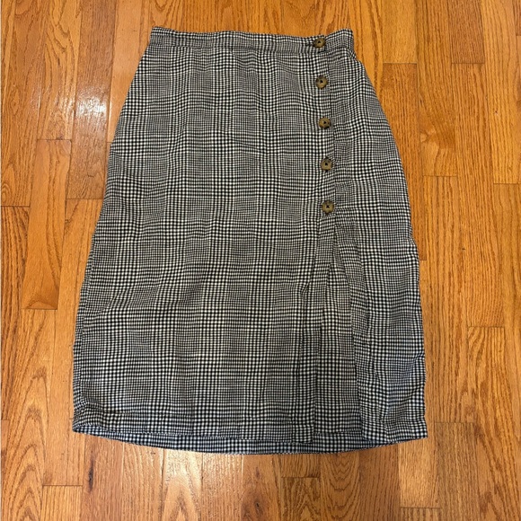 Abercrombie and Fitch skirt - Picture 1 of 3